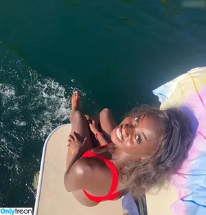 Fatima Diame / fatimadiame / fatimaflawless nude photo #0013