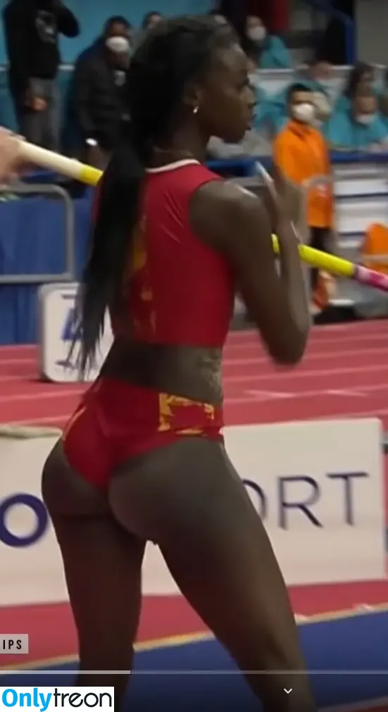 Fatima Diame nude photo #0002 (fatimadiame / fatimaflawless)