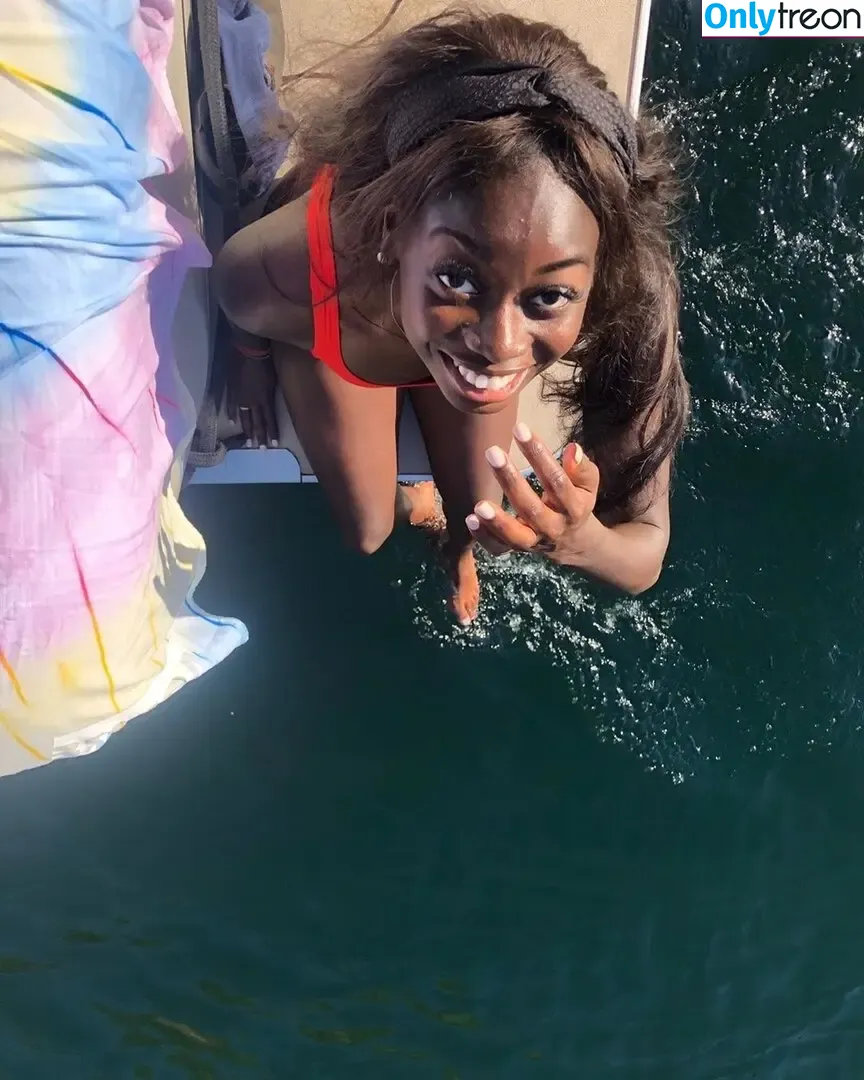Fatima Diame nude photo #0009 (fatimadiame / fatimaflawless)