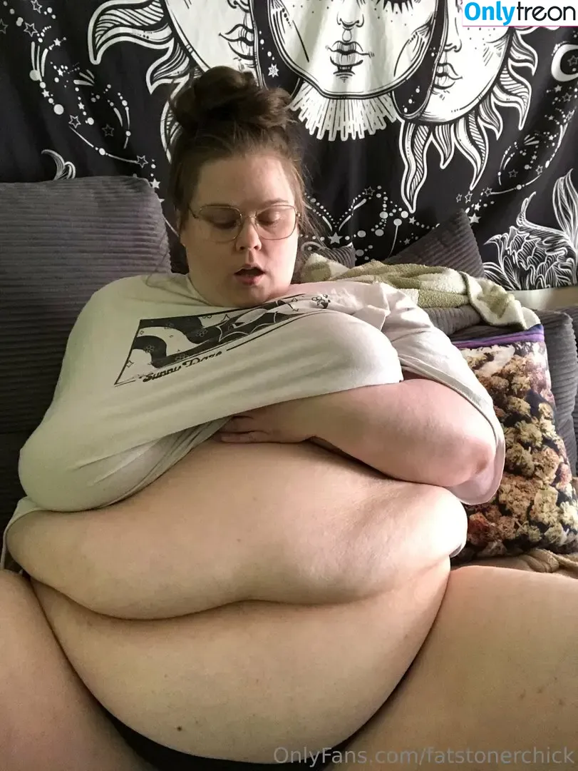 fatstonerchick nude photo #0317 (fatstonerchick)