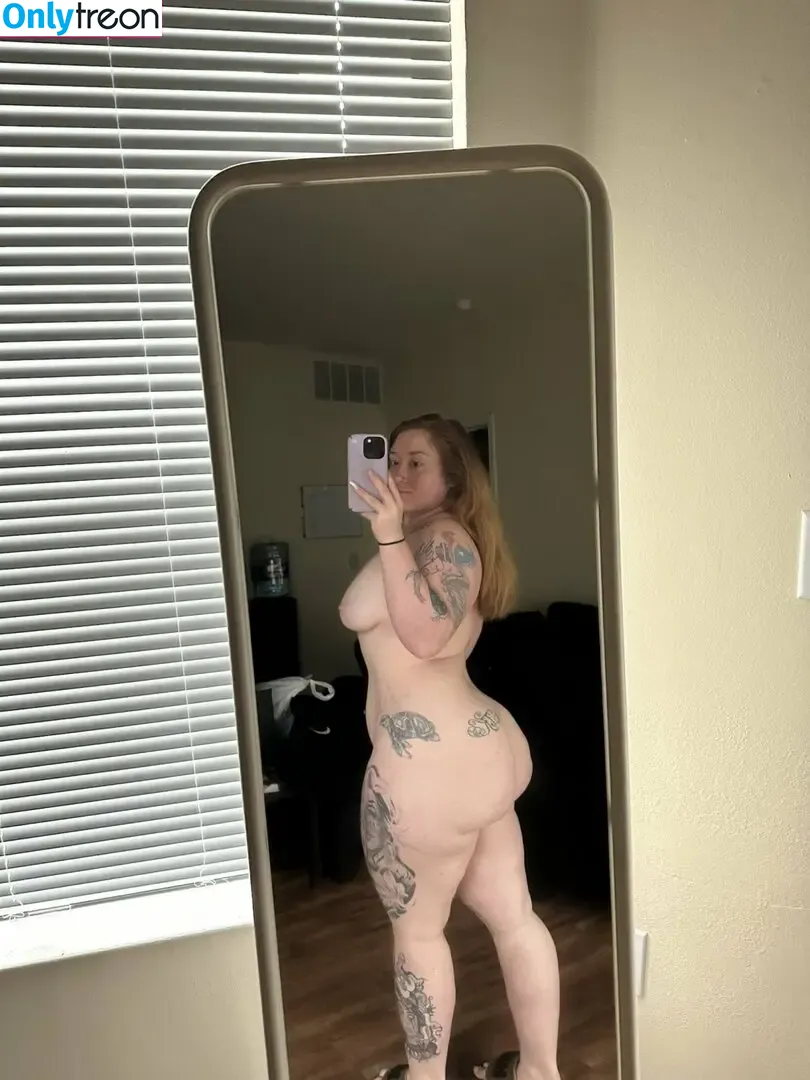 Fatty Kirkpatrick nude photo #0038 (flawlislawlis / mami__19)