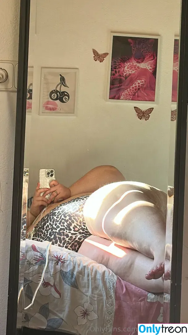 fatvenusbelly nude photo #0043 (_fatvenusbelly)