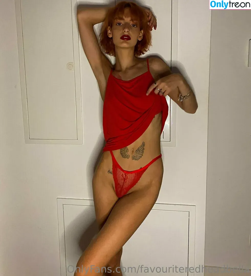 favouriteredheadbella nude photo #0027 (_redheadbedhead_)