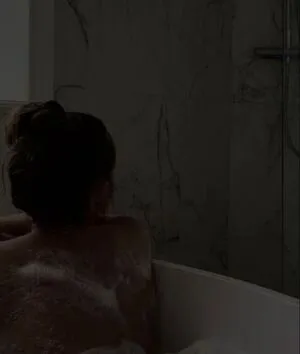 Faye Brookes / faye_brookes nude photo #0021