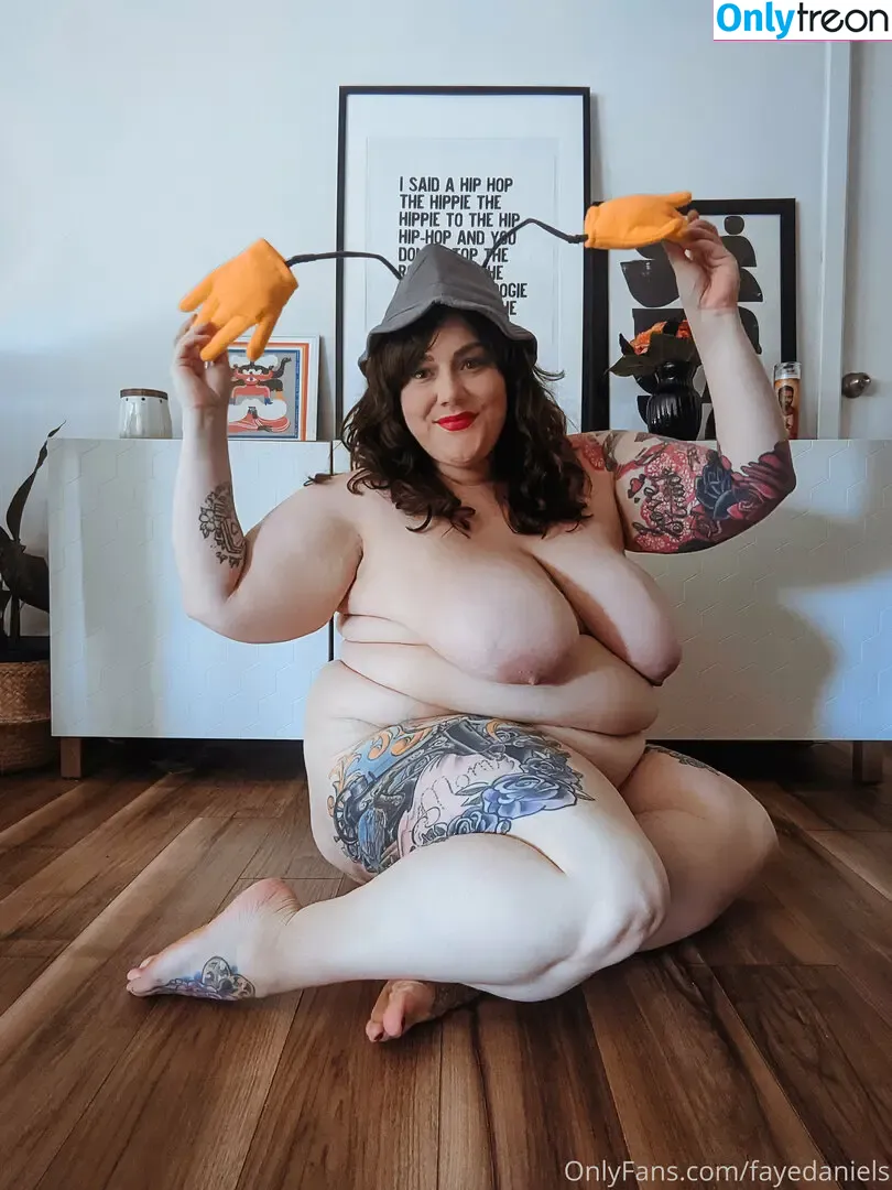 fayedaniels голая photo #0008 (fayedanielsbbw)