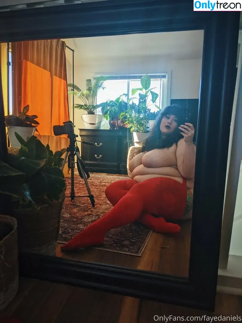 fayedaniels голая photo #0085 (fayedanielsbbw)