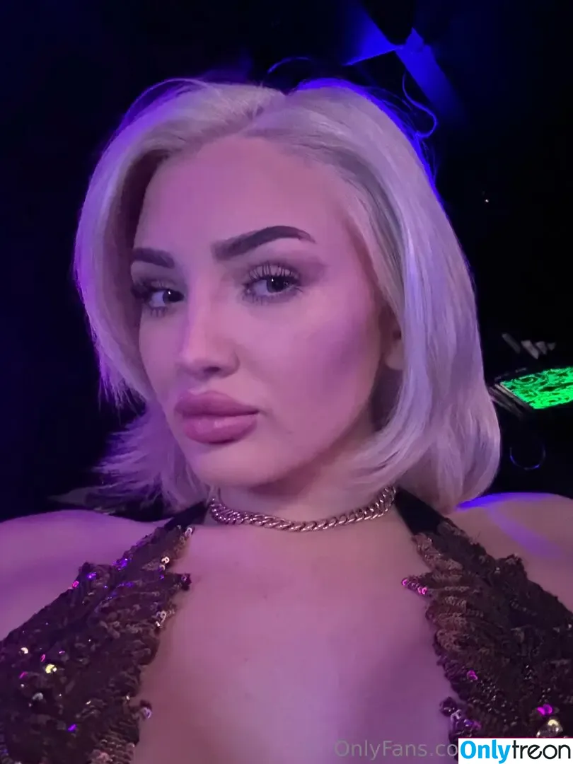 fayeflyn голая photo #0004 (fayeflyn)