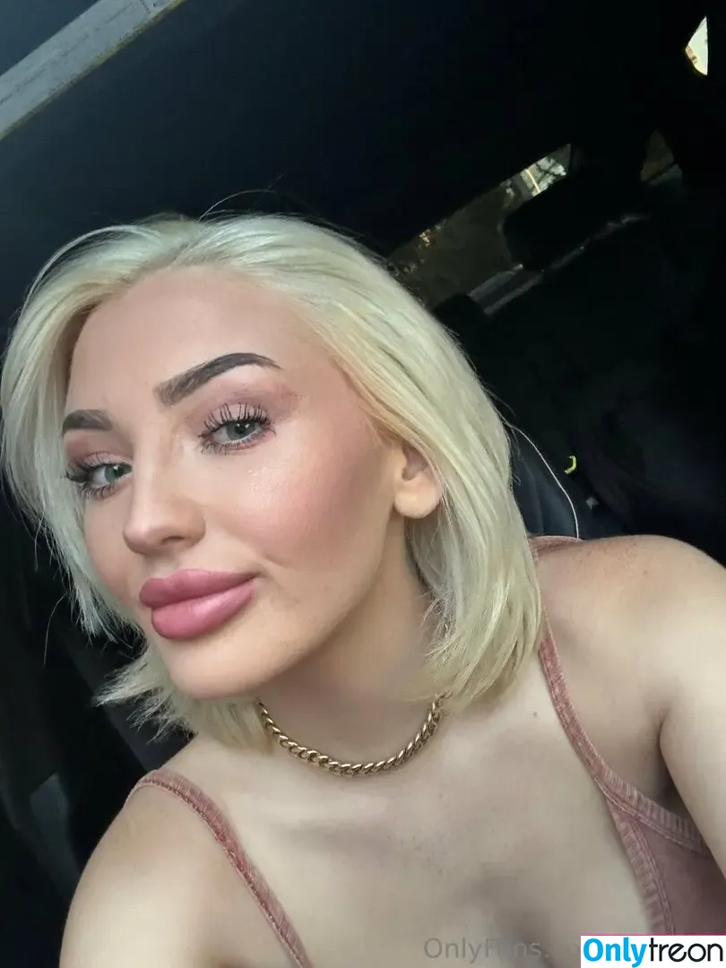 fayeflyn голая photo #0011 (fayeflyn)