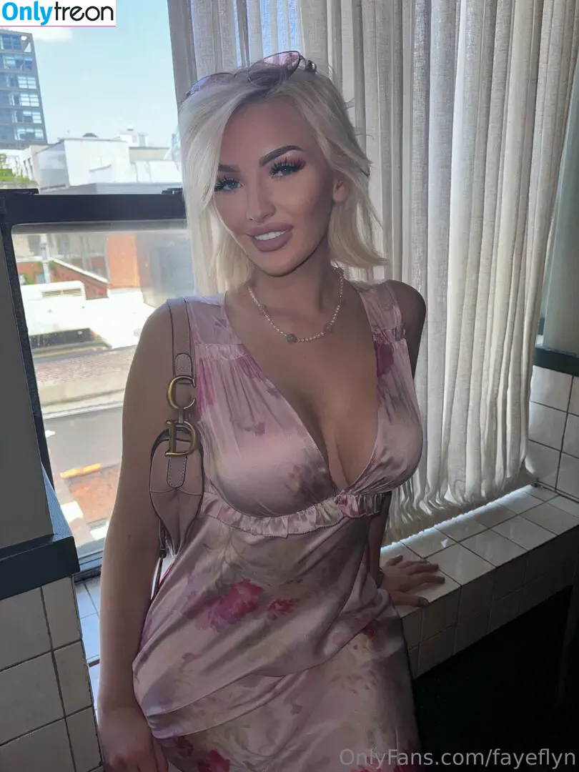 fayeflyn голая photo #0040 (fayeflyn)