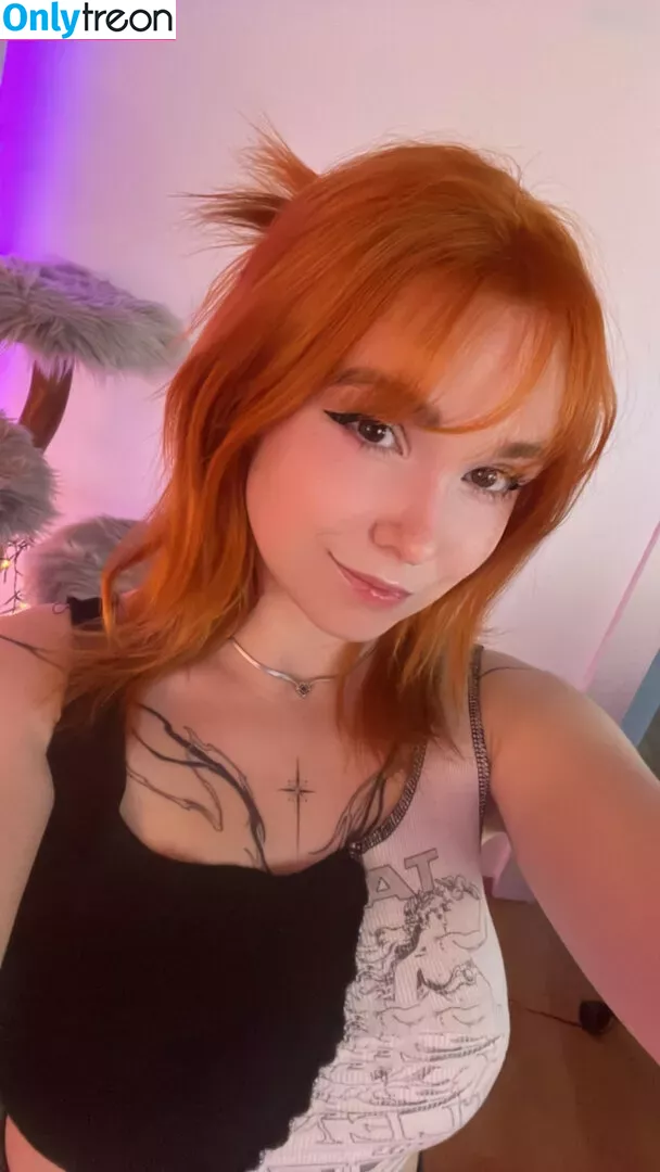Feedeline nude photo #0423 (Feli / feedeline_ / itsonly_feli)