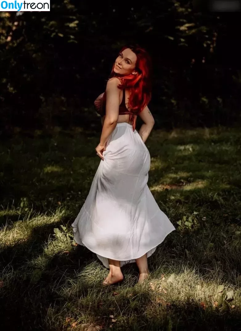 Feedeline nude photo #0583 (Feli / feedeline_ / itsonly_feli)