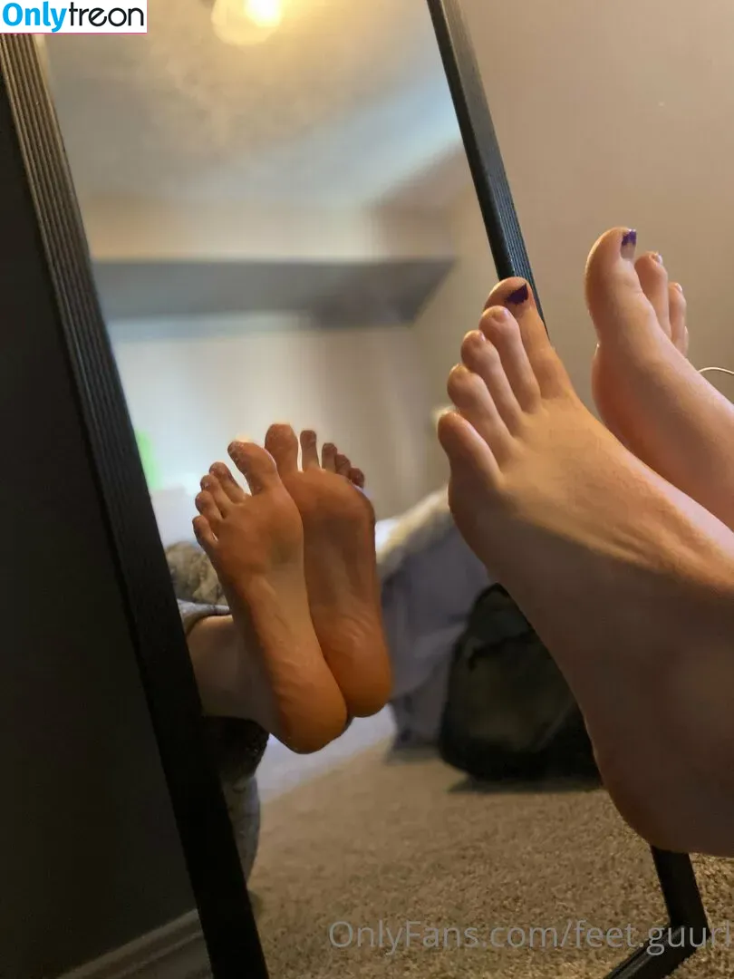 feet.guurl nude photo #0007 (sexyfeetbyr)