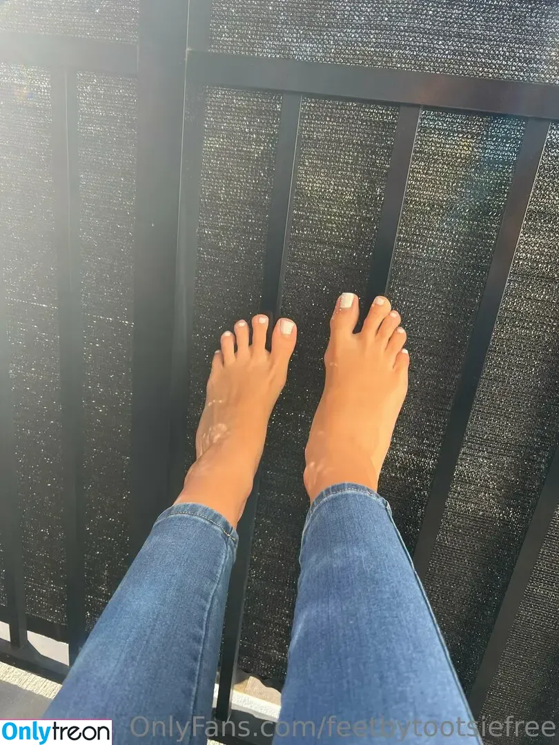 feetbytootsiefree голая photo #0029 (feetbytootsiefree)
