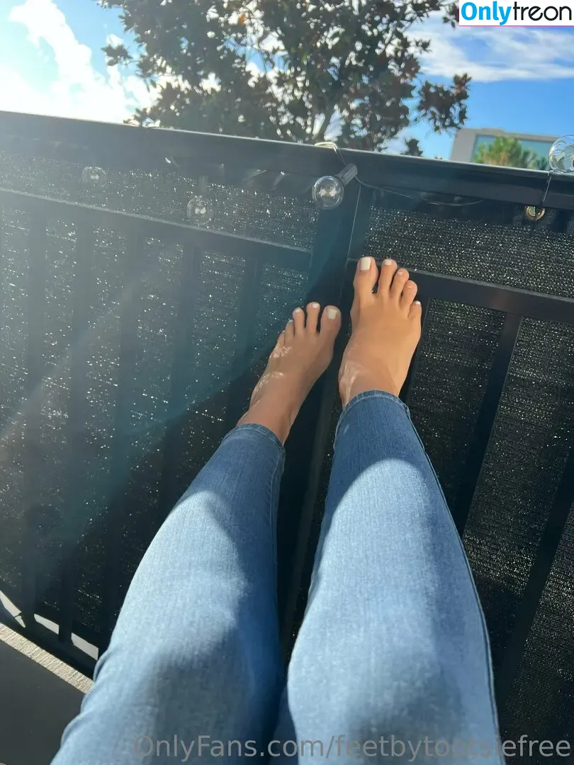 feetbytootsiefree голая photo #0032 (feetbytootsiefree)