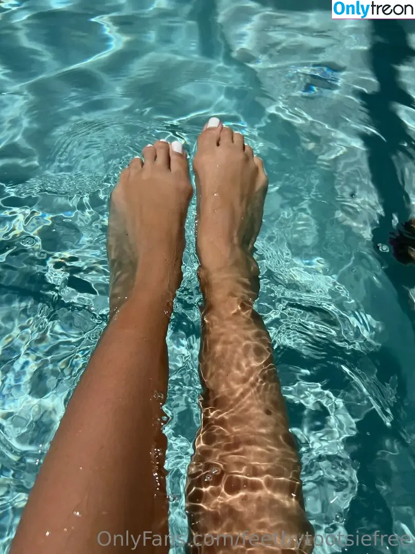 feetbytootsiefree голая photo #0033 (feetbytootsiefree)