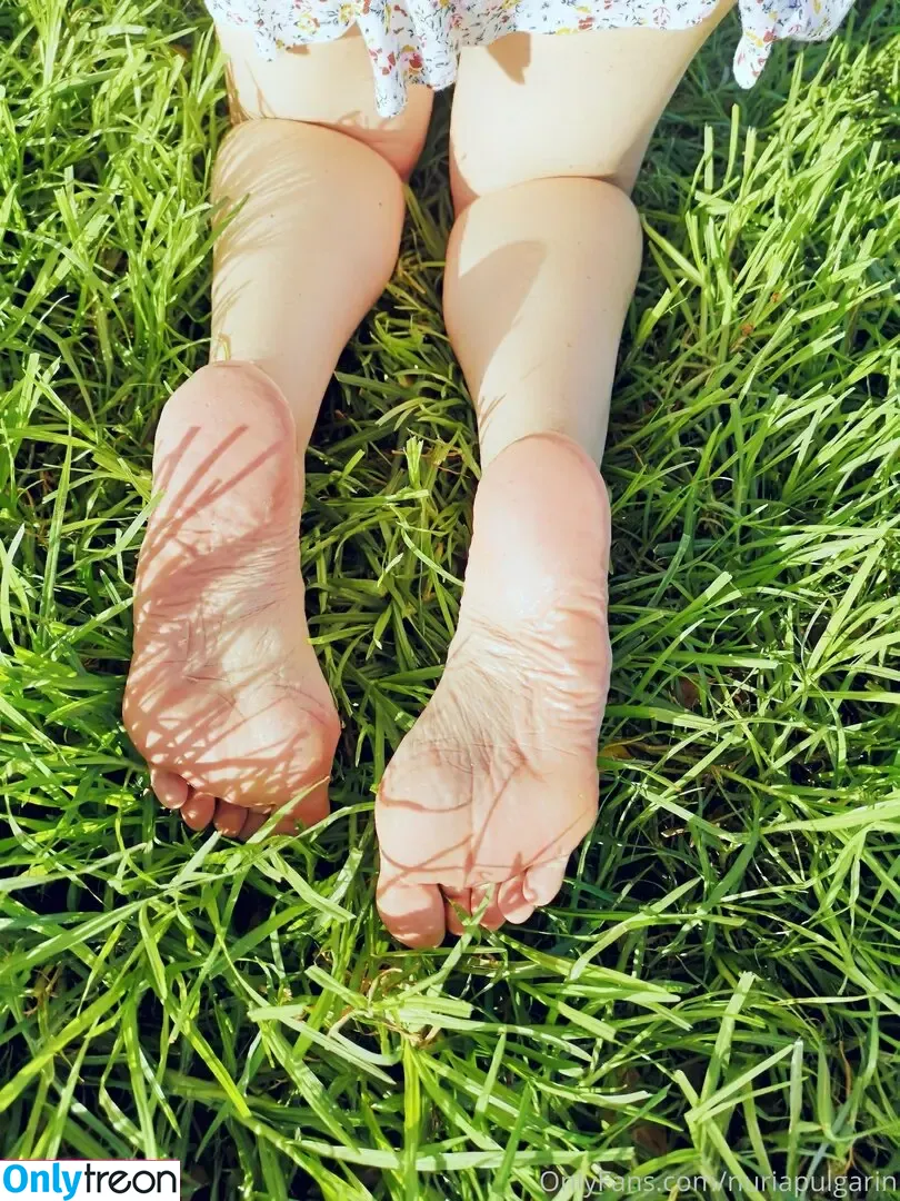 Feetvampire голая photo #0056 (vampire_feett)