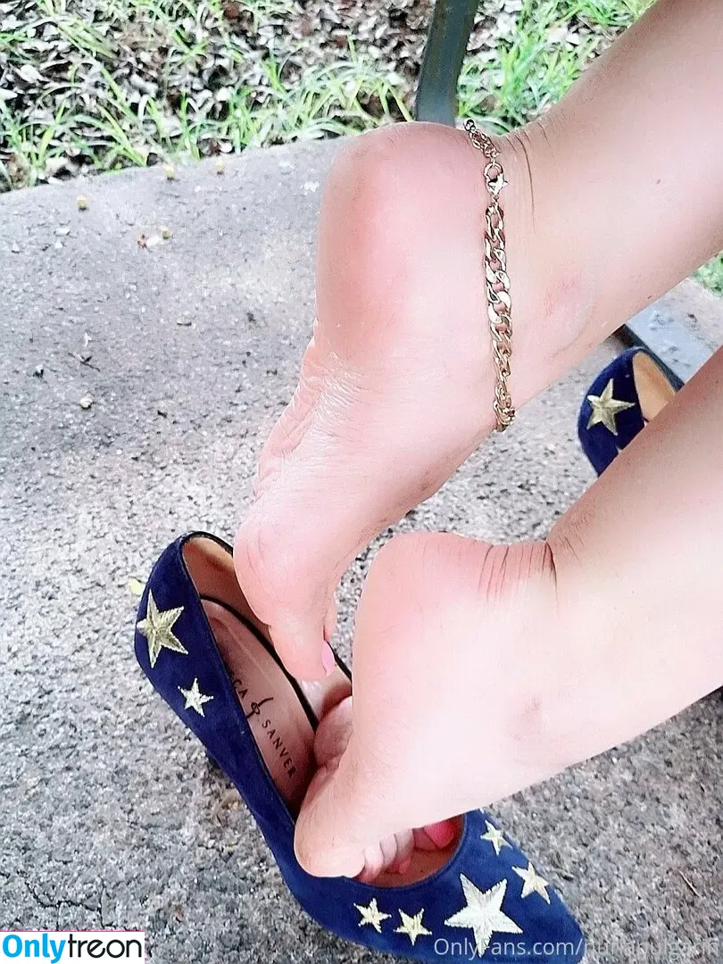 Feetvampire голая photo #0145 (vampire_feett)