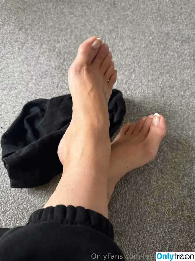 feetwonders_1 nude photo #0081 (ana_missfw)