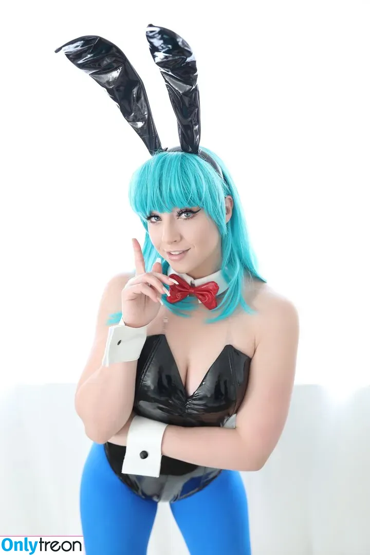 Feisty Vee nude photo #0290 (feisty_vee)