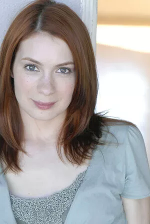 Felicia Day / feliciaday nude photo #0087