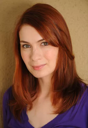 Felicia Day / feliciaday nude photo #0111