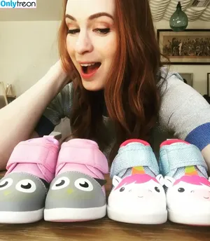 Felicia Day / feliciaday nude photo #0132