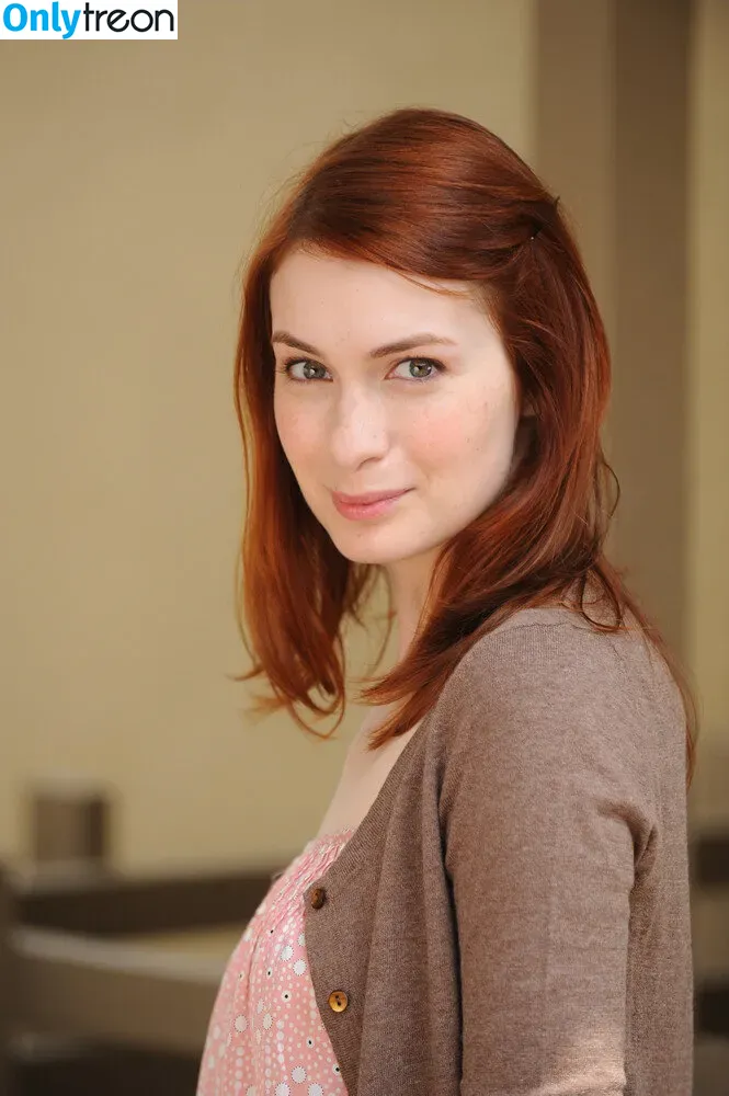 Felicia Day голая photo #0028 (feliciaday)