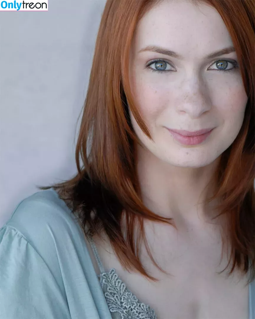 Felicia Day nude photo #0080 (feliciaday)