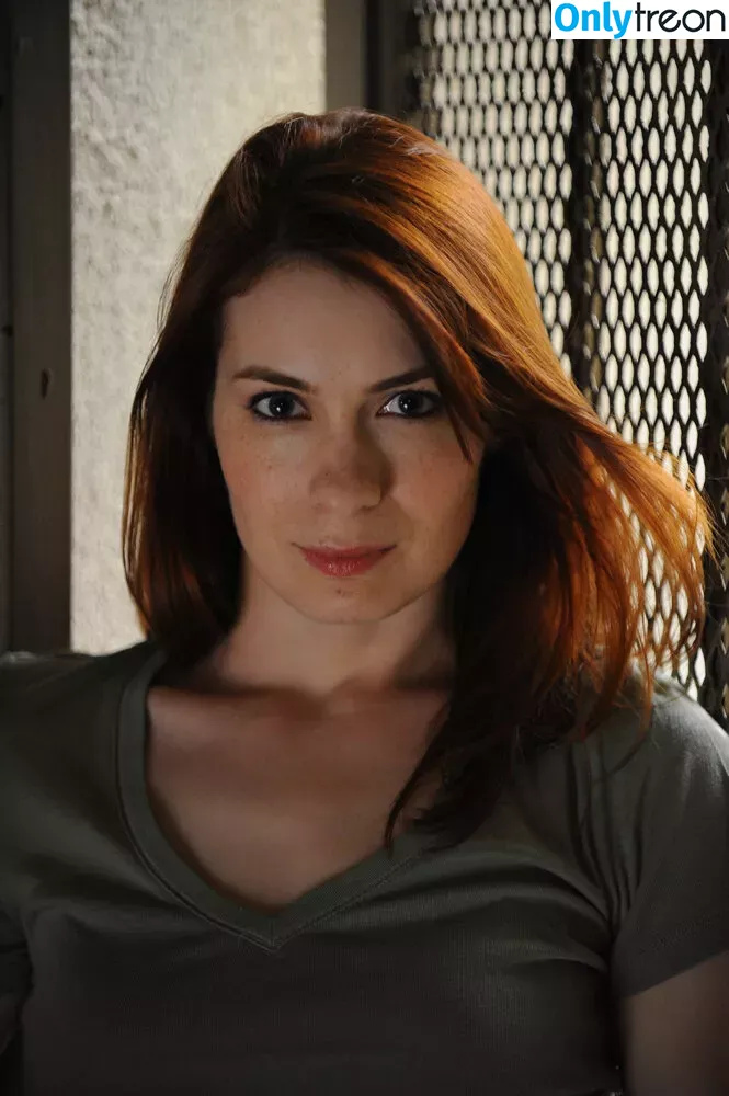 Felicia Day голая photo #0094 (feliciaday)