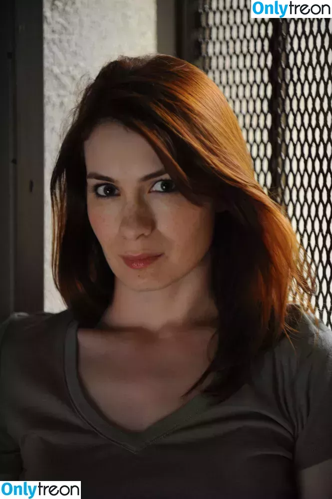 Felicia Day голая photo #0095 (feliciaday)