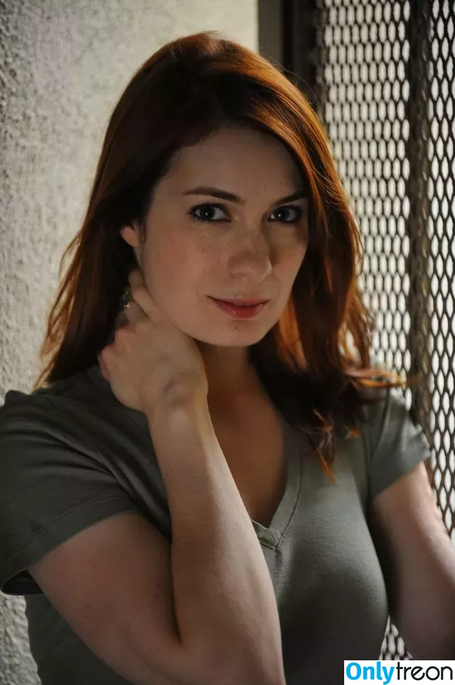 Felicia Day голая photo #0096 (feliciaday)