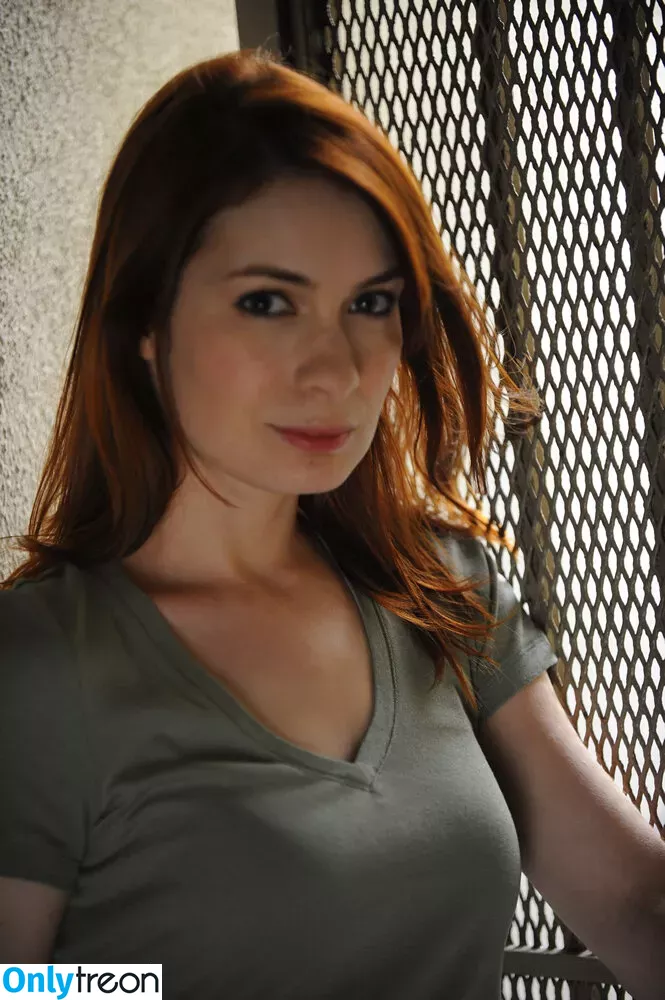 Felicia Day голая photo #0097 (feliciaday)