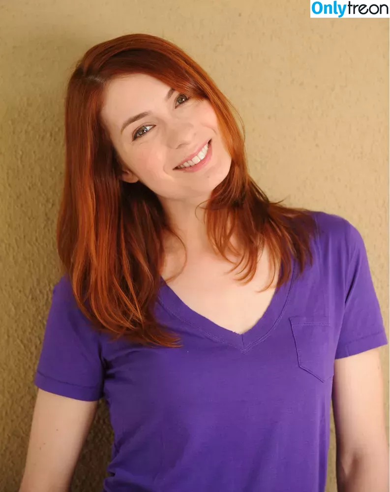 Felicia Day nude photo #0114 (feliciaday)