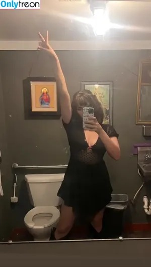 Felicia Thornsbury / ThiccSaban / fe_yonce nude photo #0013