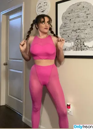 Felicia Thornsbury / ThiccSaban / fe_yonce nude photo #0038
