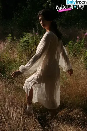 Felicity Fey / felicityfeypage nude photo #1985