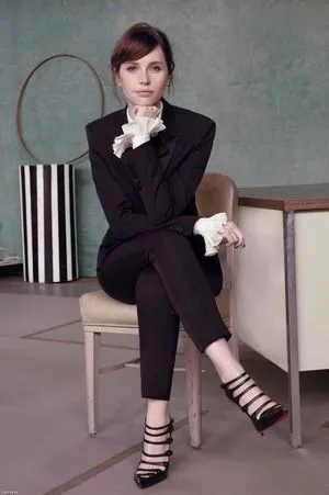 Felicity Jones / felicity.jones / felicityjonesxo фото голая #0013