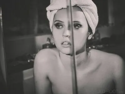 Felicity Jones / felicity.jones / felicityjonesxo фото голая #0096