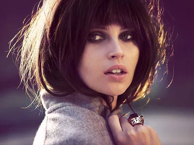 Felicity Jones / felicity.jones / felicityjonesxo фото голая #0208