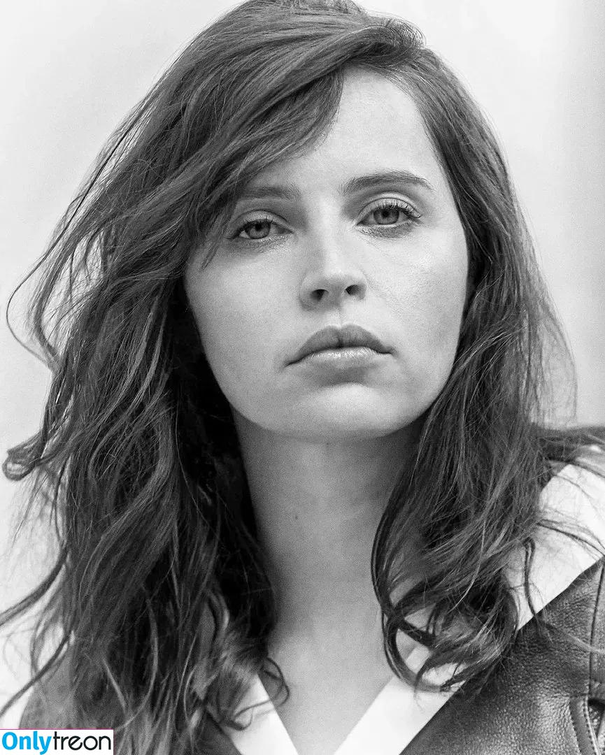 Felicity Jones nude photo #0009 (felicity.jones / felicityjonesxo)
