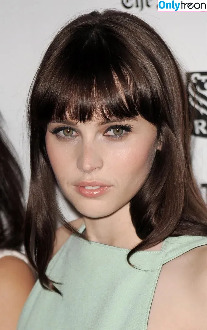Felicity Jones nude photo #0032 (felicity.jones)