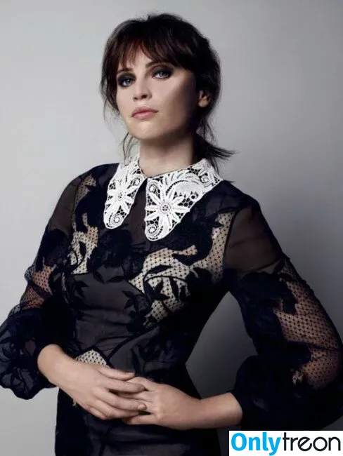 Felicity Jones голая photo #0046 (felicity.jones / felicityjonesxo)