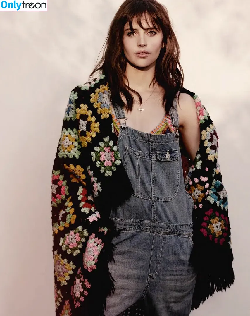 Felicity Jones голая photo #0084 (felicity.jones / felicityjonesxo)