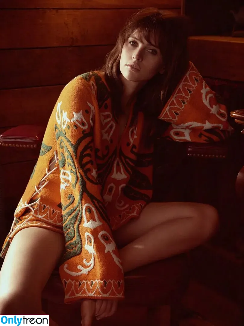 Felicity Jones голая photo #0085 (felicity.jones / felicityjonesxo)