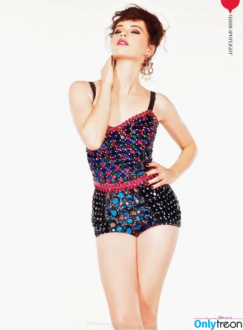Felicity Jones голая photo #0103 (felicity.jones / felicityjonesxo)