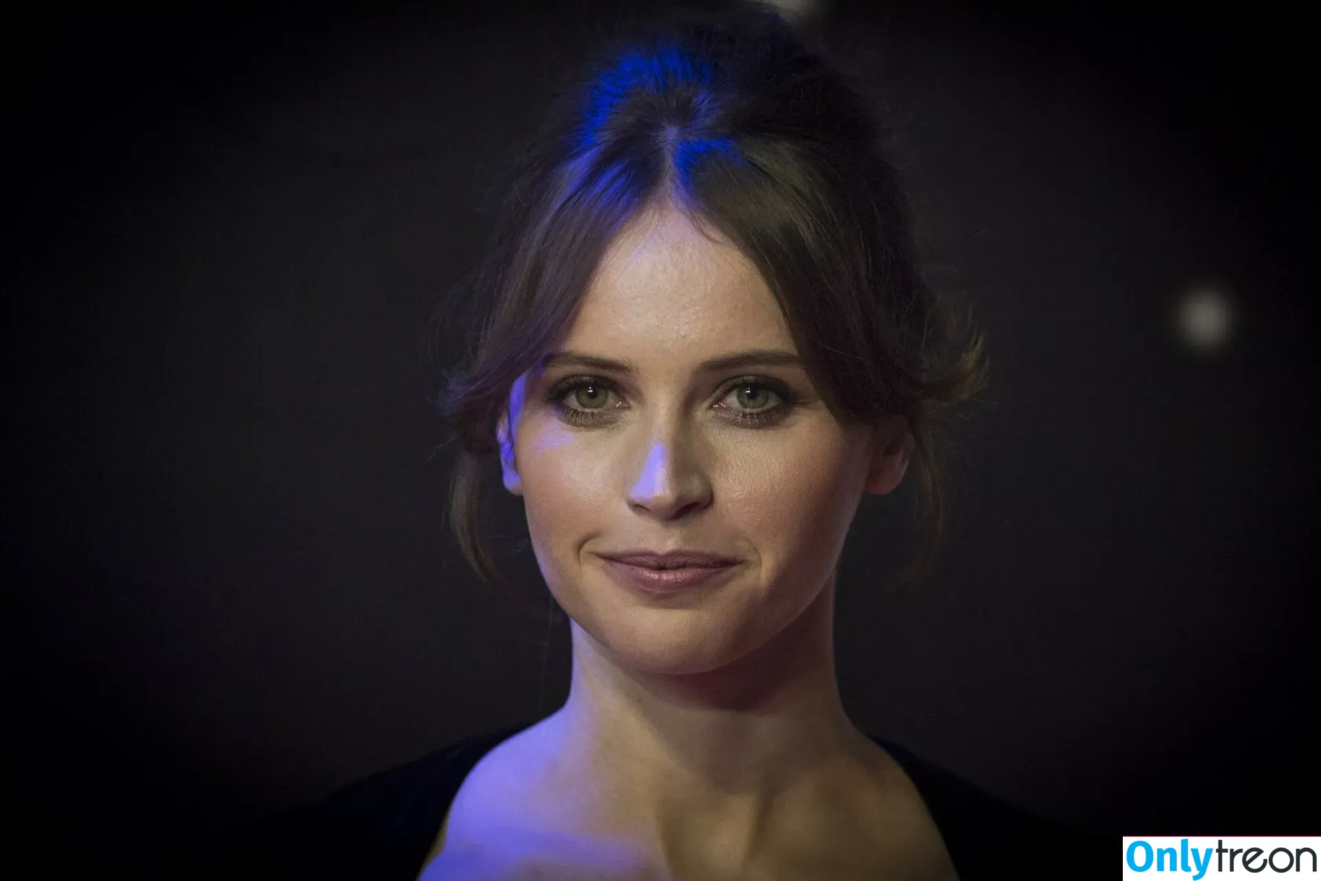 Felicity Jones голая photo #0117 (felicity.jones / felicityjonesxo)