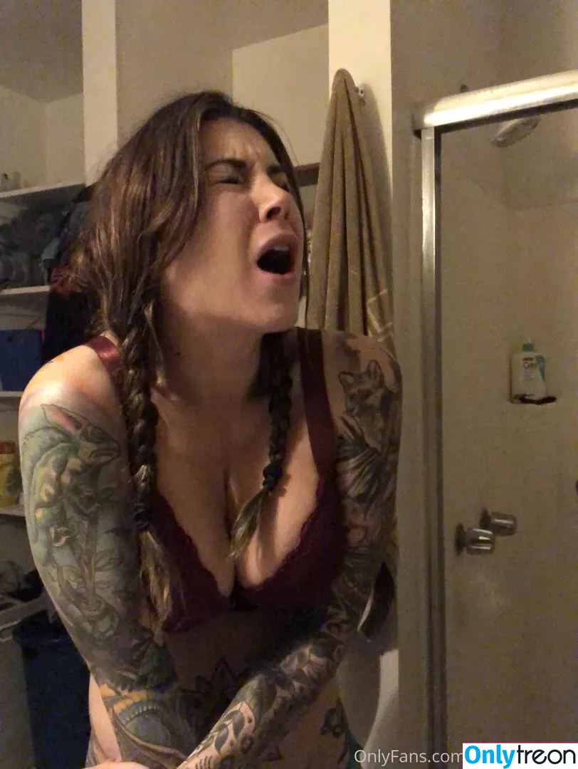 felicityfeline nude photo #0090 (felicityfelineofficial)