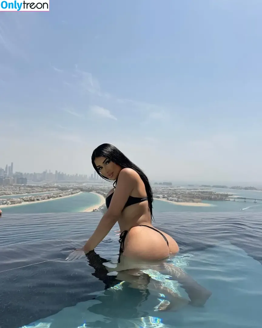 felinaatrin nude photo #0014 (fe_lina / felina / itsfelina06)