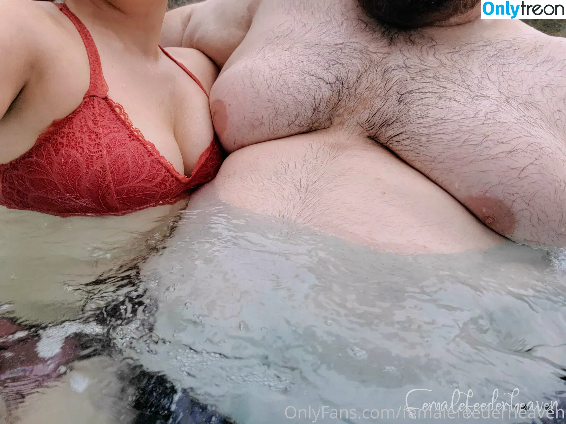 femalefeederheaven nude photo #0030 (femalefeederheaven)