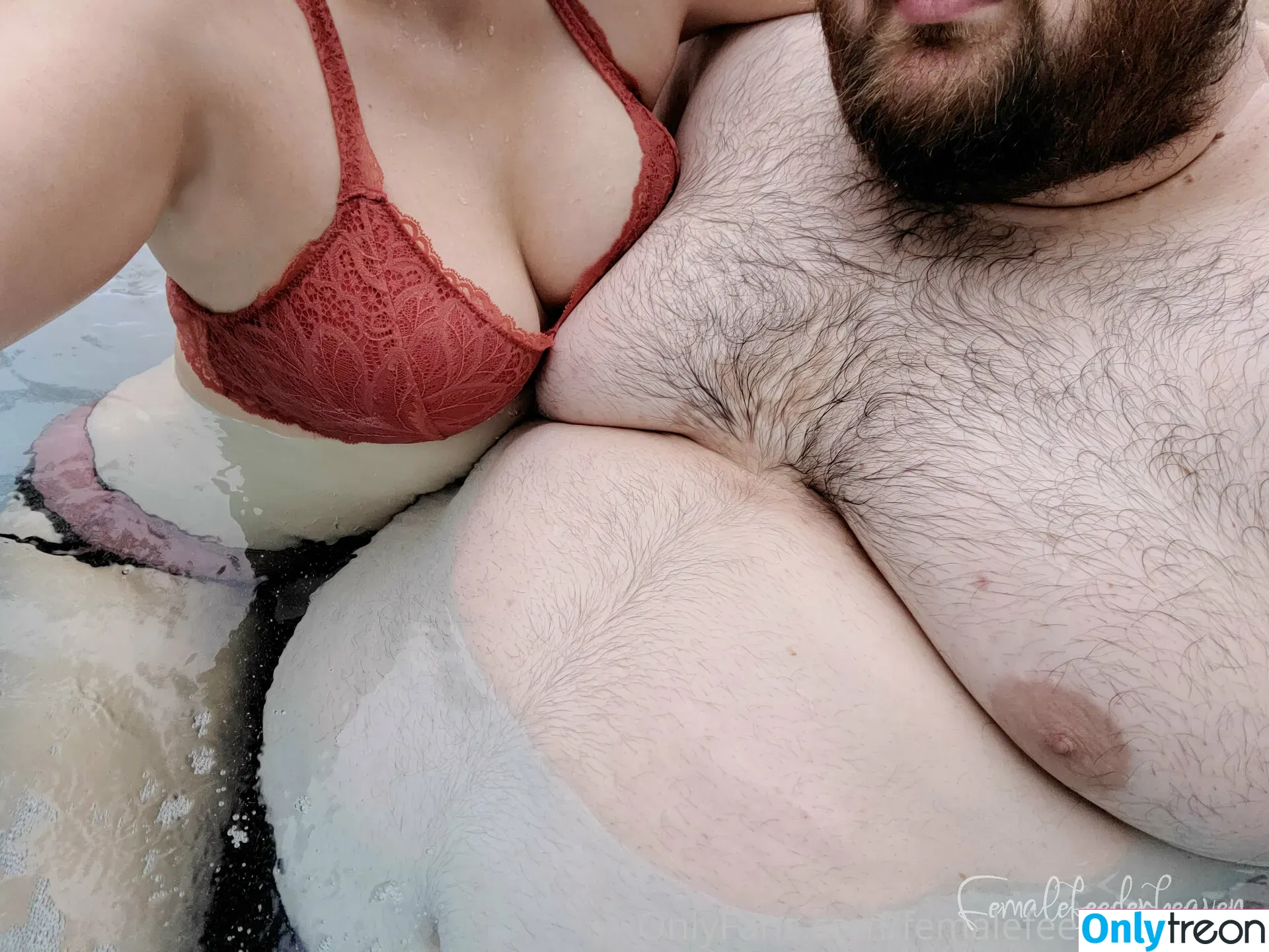 femalefeederheaven nude photo #0041 (femalefeederheaven)